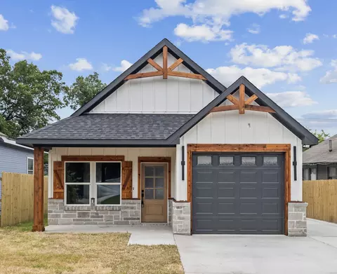 1004 W Broadus Ave, Fort Worth, TX 76115