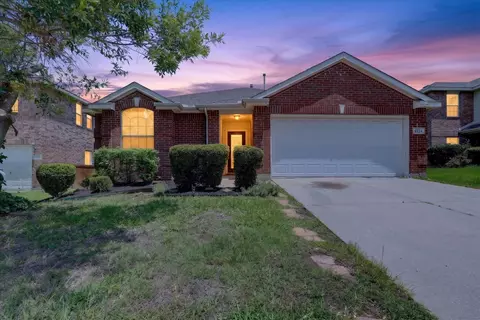 9324 Warren Dr, Mckinney, TX 75071