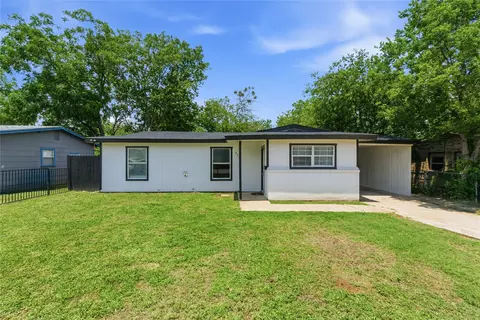 2332 Felder Ln, Fort Worth, TX 76112