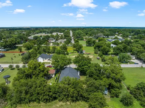 View/Area - 1701 Egan Ln, Waco, TX 76705 photo 2 of 5