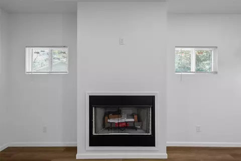 Living - 1701 Egan Ln, Waco, TX 76705 photo 4 of 5