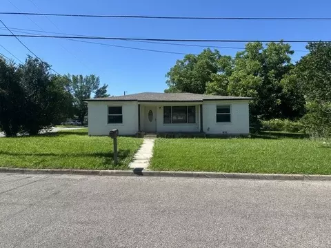 600 Abney St, Whitesboro, TX 76273