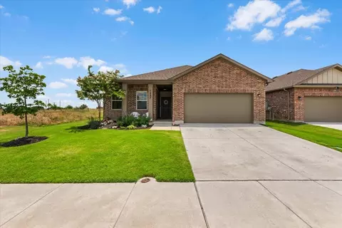 1537 Shadow Hawk Dr, Haslet, TX 76052