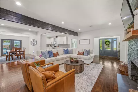 912 Calaveras St, Graham, TX 76450
