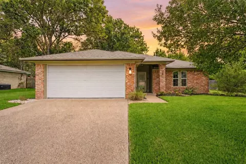 123 Marylee Dr, Hewitt, TX 76643