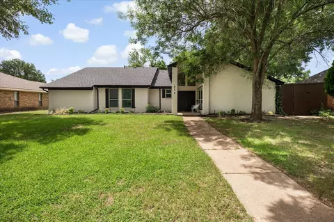 922 Thoreau Ln, Allen, TX 75002
