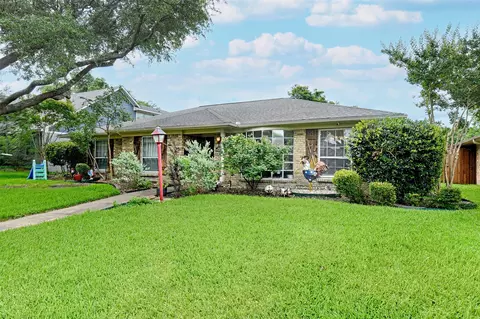 7272 Alto Caro Dr, Dallas, TX 75248
