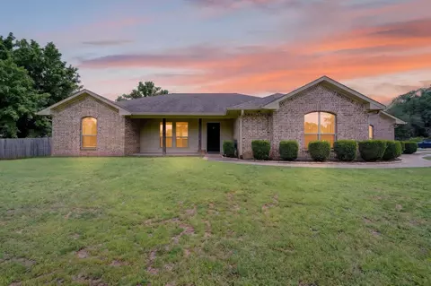 220 Ebony Pl, Van, TX 75790