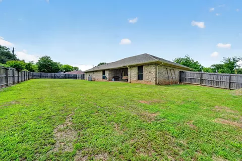 Exterior - 220 Ebony Pl, Van, TX 75790 photo 9 of 9