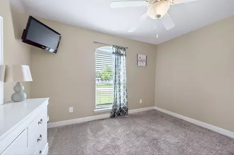 Bedroom - 220 Ebony Pl, Van, TX 75790 photo 1 of 4