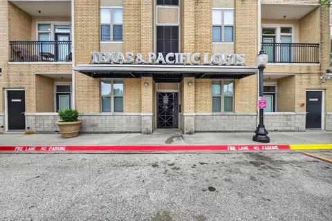 201 W Lancaster Ave #406, Fort Worth, TX 76102
