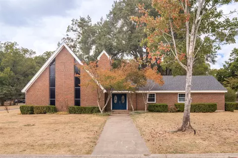 401 N Main St, Bogata, TX 75417