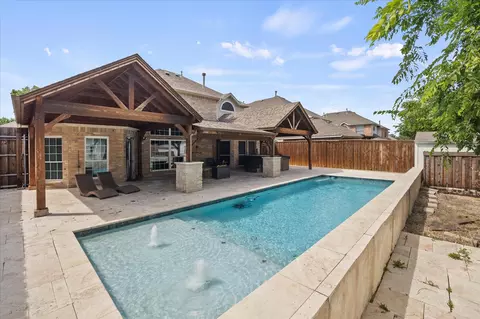 9109 Hogan Dr, Rowlett, TX 75089