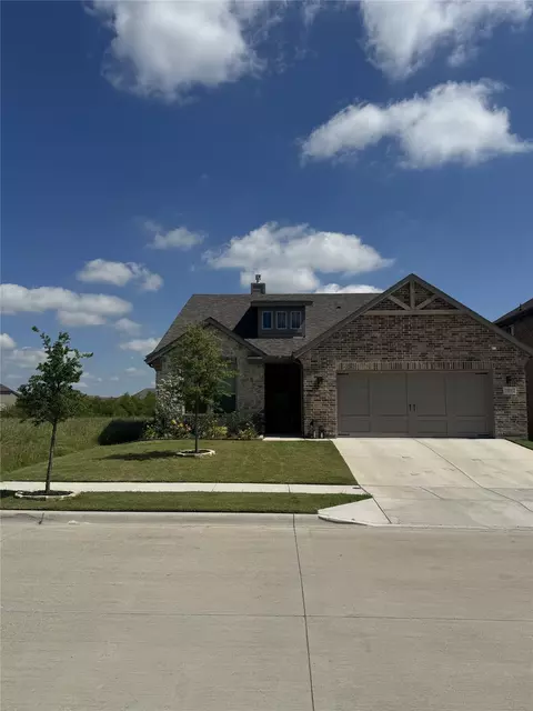 15012 Elite Dr, Aledo, TX 76008