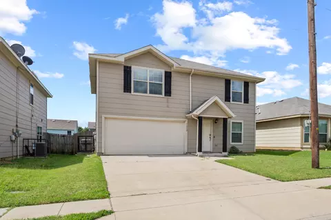 1332 Glen Garden Dr, Fort Worth, TX 76104