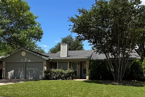 5814 Cedar Ridge Dr, Arlington, TX 76017