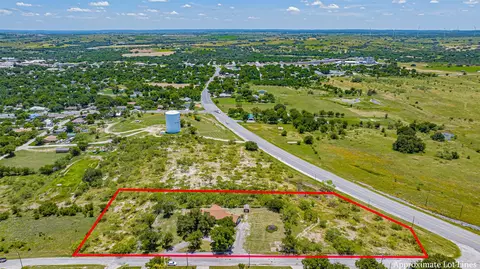 View/Area - 908 W Barnes Ave, Comanche, TX 76442 photo 3 of 3