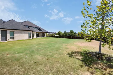 Exterior - 2130 Lassen Dr, Prosper, TX 75078 photo 4 of 5