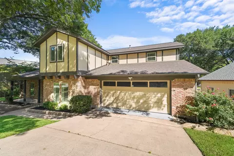 1404 Creekford Dr, Arlington, TX 76012