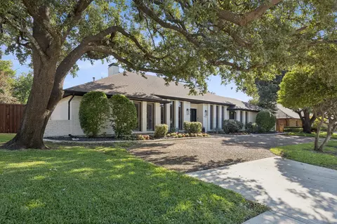 7010 Mckamy Blvd, Dallas, TX 75248
