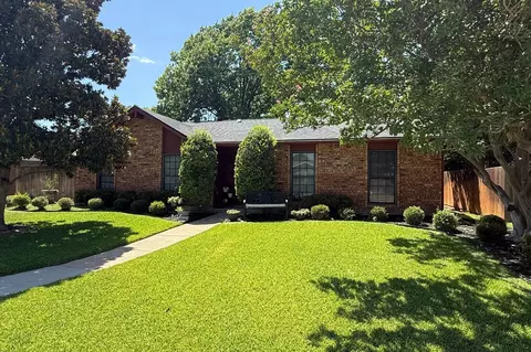 220 Willow Springs Dr, Coppell, TX 75019