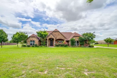 157 Pack Saddle Trl, Weatherford, TX 76088