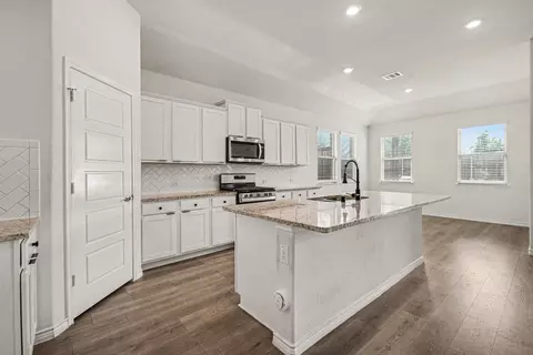 Kitchen - 3801 Forest Bend Rd, Denton, TX 76208 photo 1 of 3