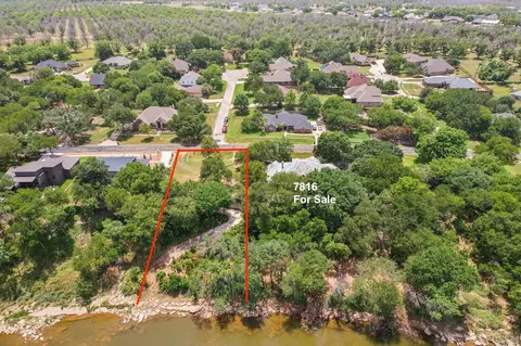 7818 Ravenswood Rd, Granbury, TX 76049