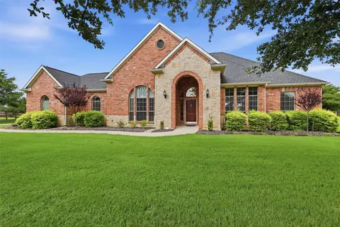2705 Winthrop Hill Rd, Argyle, TX 76226
