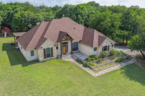 791 Trailwood Dr, Weatherford, TX 76085