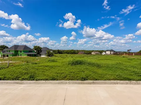 1905 Heritage Knoll Dr, Sherman, TX 75092