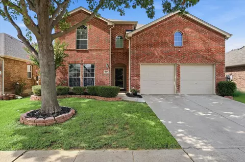 1712 Heron Dr, Aubrey, TX 76227