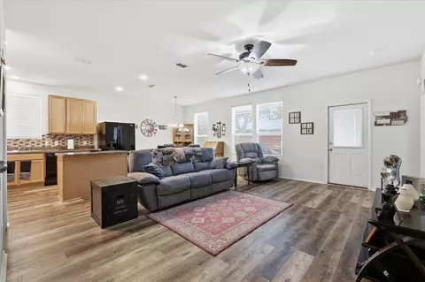 1805 Megan Creek Dr, Little Elm, TX 75068