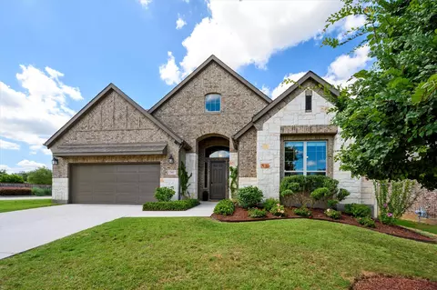 301 Green Valley Dr, Mckinney, TX 75071