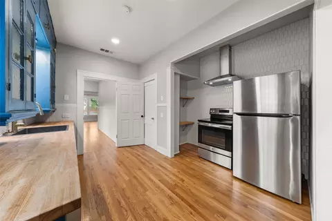 Kitchen - 2600 N 17th St, Waco, TX 76708 photo 1 of 2
