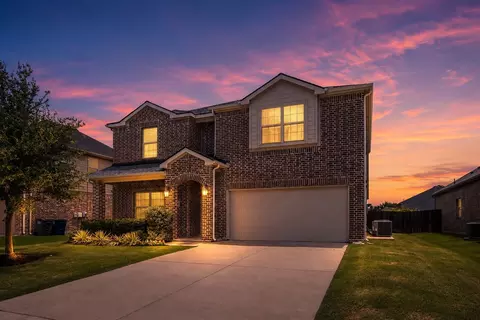 1733 Beasley St, Van Alstyne, TX 75495