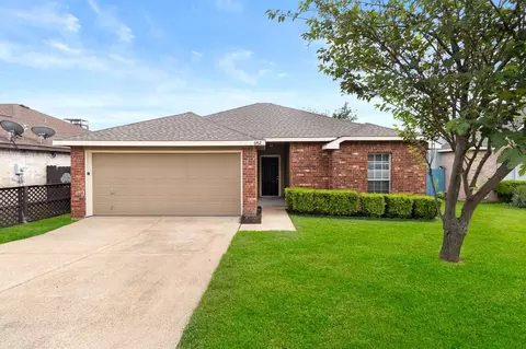 6412 Royal Cedar Dr, Dallas, TX 75236