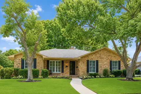 7441 Alto Caro Dr, Dallas, TX 75248