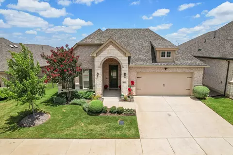 919 Capella Ln, Mansfield, TX 76063