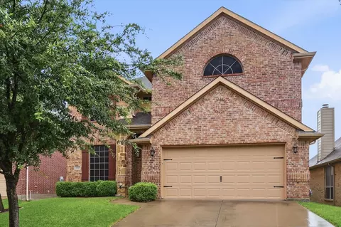 1905 Fountain Meadows Dr, Euless, TX 76039