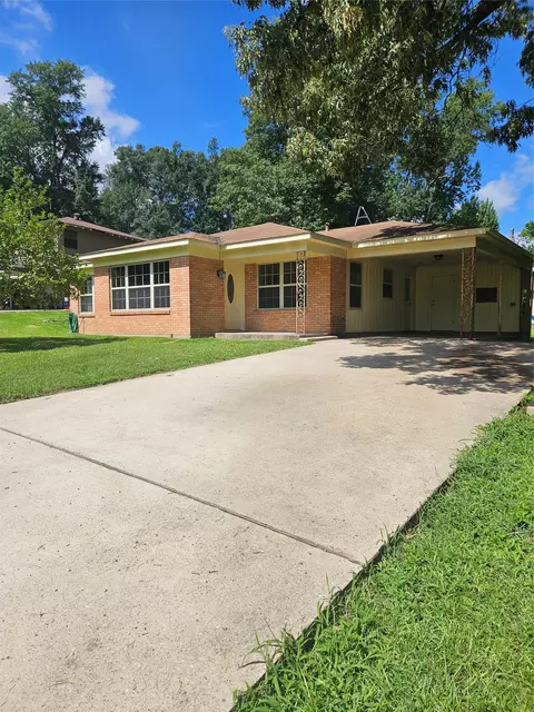 3116 Idledays Dr, Shreveport, LA 71107