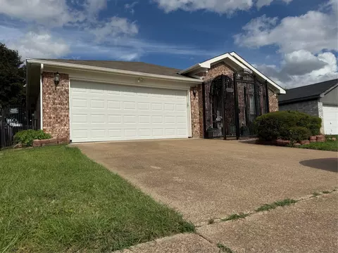 7309 Nohl Ranch Rd, Fort Worth, TX 76133