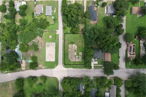 1309 G W Jackson Ave, Corsicana, TX 75110