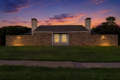 3940 Portland St, Irving, TX 75038