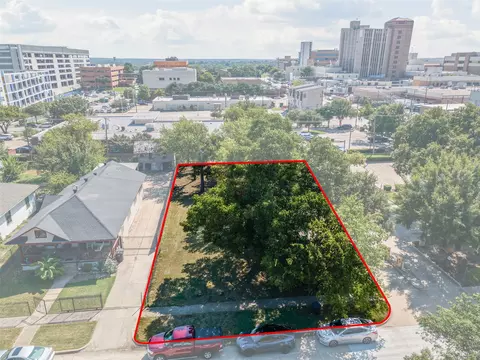 1417 S Jennings Ave, Fort Worth, TX 76104
