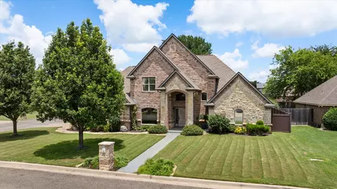 1033 Elk Ridge Dr, Stephenville, TX 76401