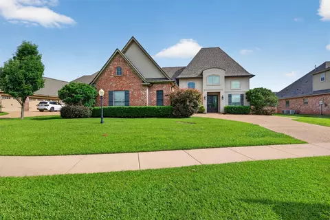 210 Poydras Ave, Bossier City, LA 71111