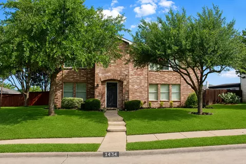 1434 Lochspring Dr, Rockwall, TX 75032