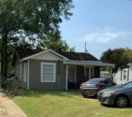 2647 Woodford St, Shreveport, LA 71108