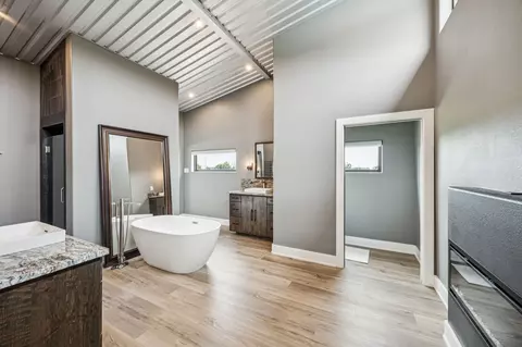 Bath - 836 Vz County Rd, Van, TX 75790 photo 3 of 3